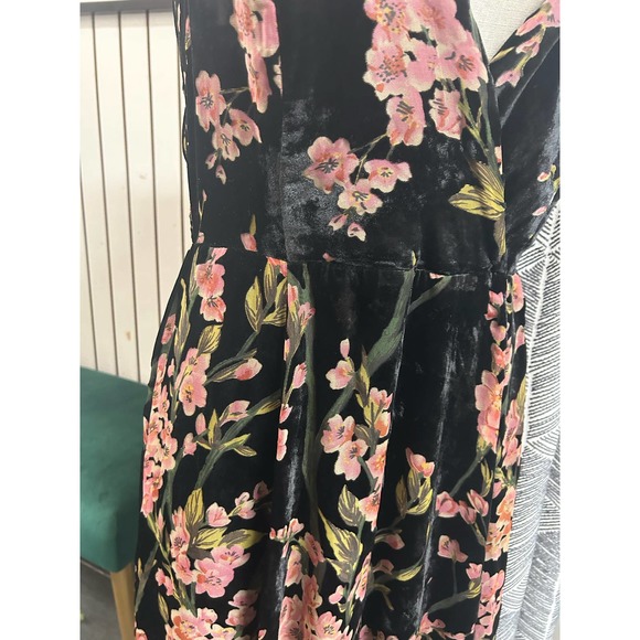 Anthropologie Black Floral Mini Dress - Picture 1 of 7